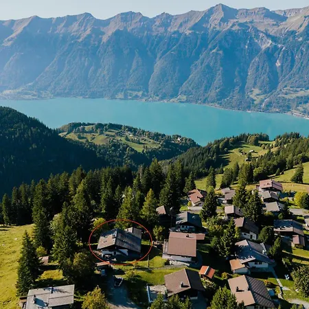 Cozy Alpine - Hot Tub & Balcony Views Apartment