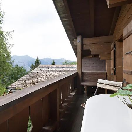 Cozy Alpine - Hot Tub & Balcony Views Axalp
