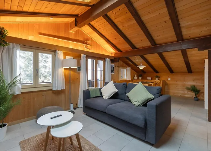 Cozy Alpine - Hot Tub & Balcony Views Appartement