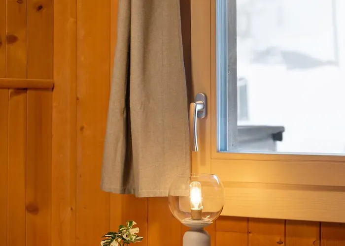 Cozy Alpine - Hot Tub & Balcony Views Axalp